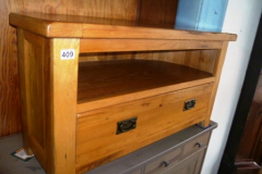 0409-Modern-Oak-TV-Stand