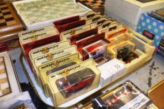 050-Assorted-Boxed-Die-Cast-Model-Vehicles