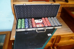 121-Cased-Poker-Chip-Set