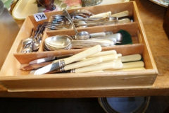 134-Cutlery-Tray-and-Cutlery