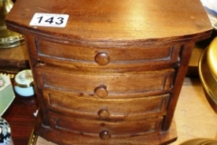 143-Apprentice-Piece-Bow-Front-Chest-of-Drawers