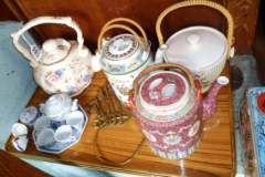 180-Assorted-Lot-Incl.-Teapots-and-Keys