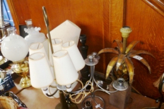 187-Assorted-Lamps-and-Shades