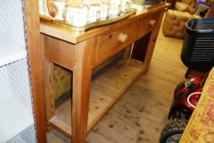 478-Pine-2-Drawer-Side-Table