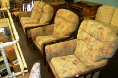 498-Floral-Fabric-3-Seat-Settee-and-2-Armchairs