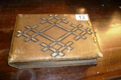 012-Vintage-Photograph-Album