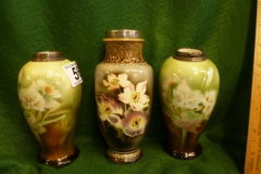 056-3-Flower-Design-Vases-with-Metal-Rim