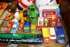 087-Tray-of-Playworn-Vehicles