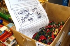 093-Box-of-Lead-Figures