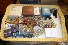 163-Tray-of-Costume-Jewellery
