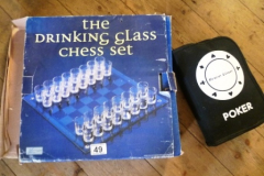 0049-Poker-Set-and-Drinking-Glass-Chess-Set