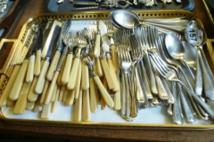 0157-Bone-Handled-Cutlery