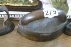 0279-3-Small-Metal-Irons