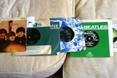 004-The-Beatles-EPs-and-Singles
