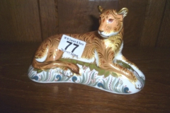 077-Royal-Crown-Derby-Lioness