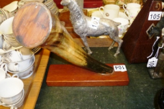 104-Hunting-Horn-on-Plinth