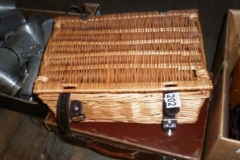 202-Leather-Case-and-Picnic-Basket