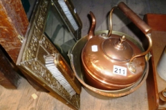 211-Kettle-Shoe-Brushing-Kit-and-Jam-Pam