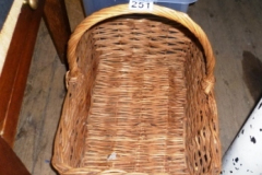 251-Wicker-Shopping-Basket