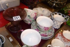 291-Tray-of-Large-Cups-and-Saucers-Vases-etc