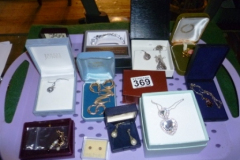 369-Tray-of-Costume-Jewellery