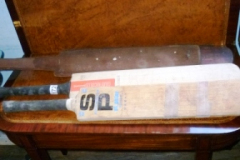 443-Leather-Top-Fold-Over-Table