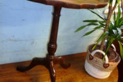 450-Pedestal-Coffee-Table