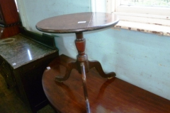 453-Pedestal-Table