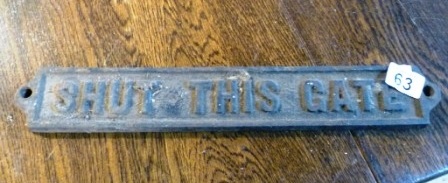 0063-Vintage-Shut-the-Gate-Sign