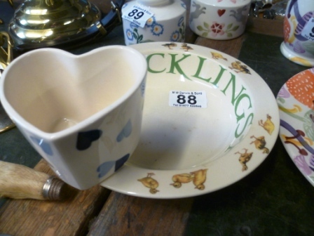 0088-Emma-Bridgewater-Ducklings-Bowl-and-Heart-Shaped-Dish