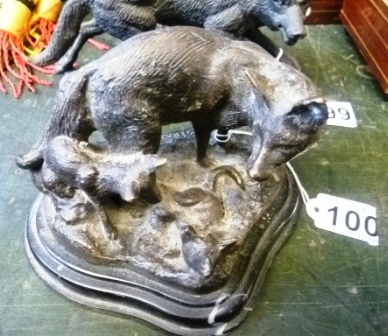 0100-Bronzed-Fox-Figure-with-Cubs-Marked-Fratin