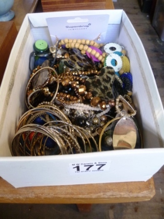 0177-Boxed-Assorted-Costume-Jewellery