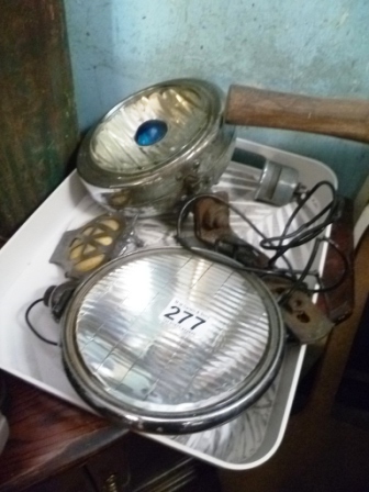 0277-Vintage-Car-Lights-and-AA-Badge-etc