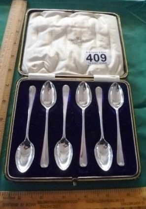 0409-Set-of-6-Silver-Teaspoons-in-Case
