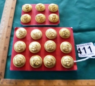 0411-Set-of-Military-Buttons