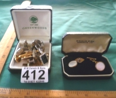 0412-Assorted-Cuff-Links