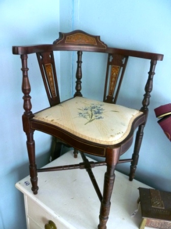 0423-Inlaid-Corner-Chair