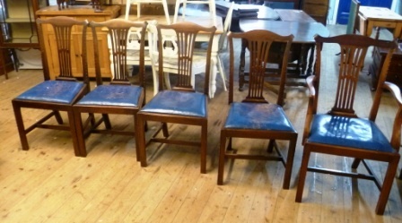 0444-Set-of-5-Dining-Chairs