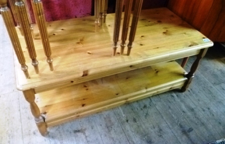 0478-Pine-2-Tier-Coffee-Table