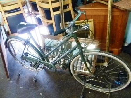 0517-Vintage-Hercules-Bicycle