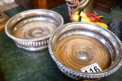 0116-Pair-of-Plated-Bottle-Stands
