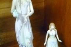 0137-2-Royal-Doulton-Figures-Blooms-and-Pearl