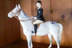 0154-Beswick-Huntswoman-on-Dapple-Grey-Horse