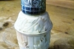 0169-Worcester-Sugar-Shaker
