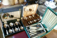 0195-Assorted-Boxed-Cutlery