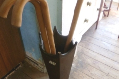 0292-Umbrella-Stick-Stand-and-3-Sticks