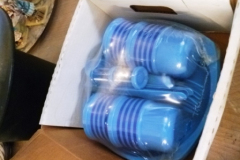0313-Boxed-Blue-Riband-Picnic-Set