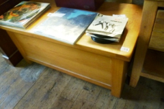 0489-Oak-Blanket-Box